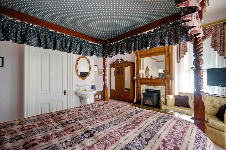 *** Bed & Breakfast Amethyst Inn Victoria Canada