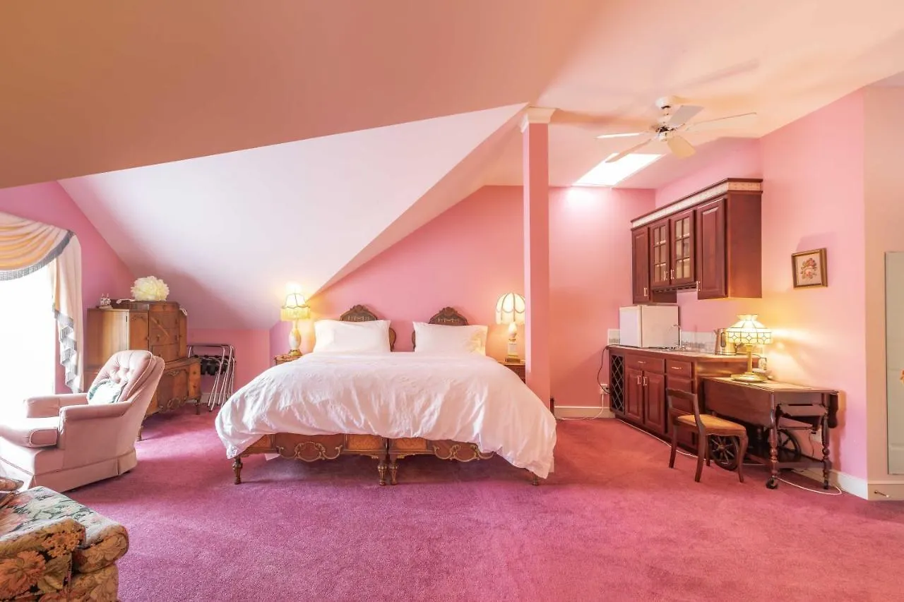 Amethyst Inn Victoria 3*,  Canada